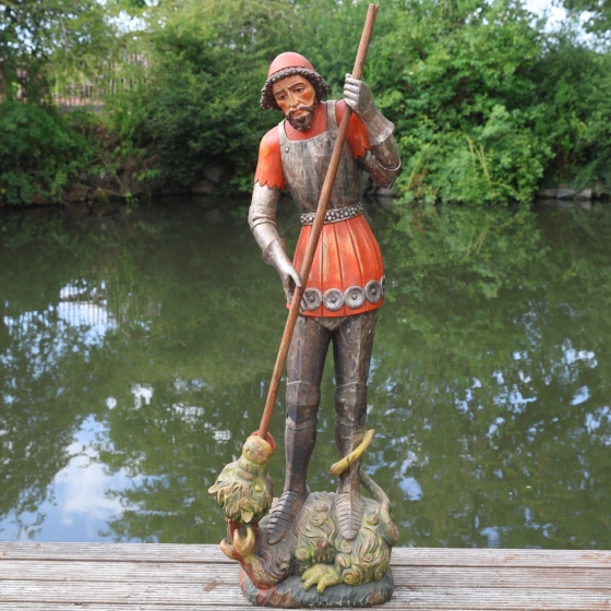 Holzskulptur "Der heilige Georg - Drachentöter"