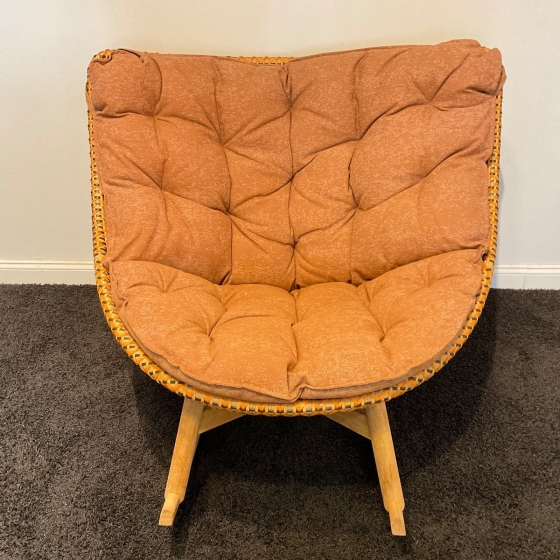 DEDON MBRACE Schaukelstuhl in seville inkl. Kissen - Ausstellungsstück