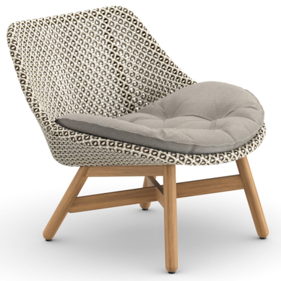 DEDON MBRACE Club chair