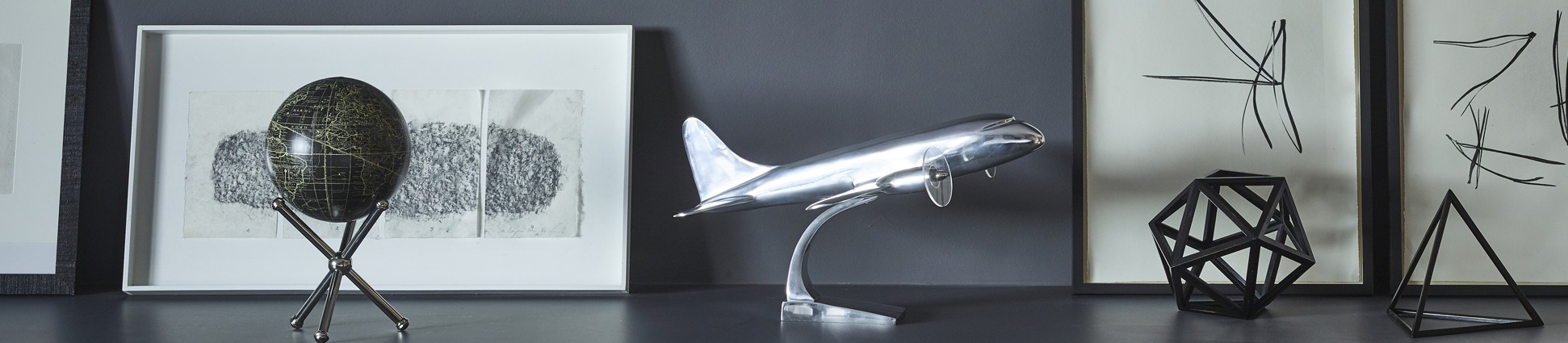 Schreibtisch-Flugzeugmodelle