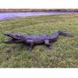 Erweiterte Seitenansicht der Bronzeskulptur "Großer Alligator"