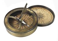 Authentic Models 18th C. Kompass & Sonnenuhr Sundial & Compass Messing
C0012A