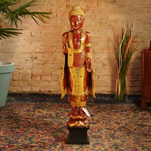 Buddhafigur stehend aus Holz in rot und gold 