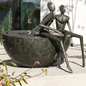Bronzebrunnen modernes design