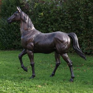 Bronzeskulptur "Pferd im Schritt" - lebensgross